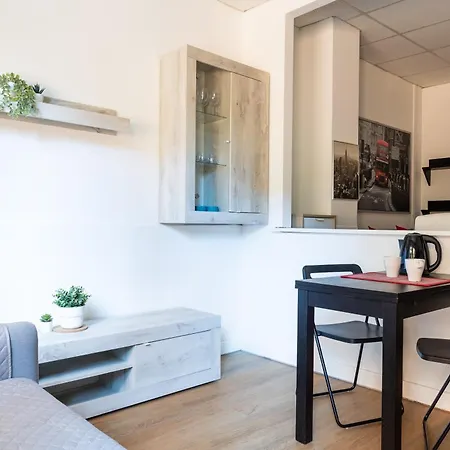 Daire Montagnola Mini House Roma
