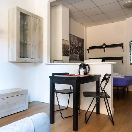 Montagnola Mini House Rome